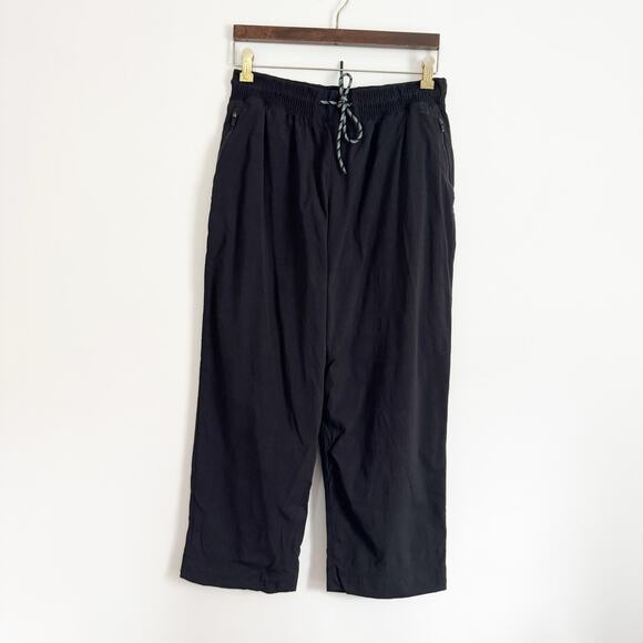 ATHLETA Trekkie Straight Crop Pants Black 10 - Picture 3 of 10